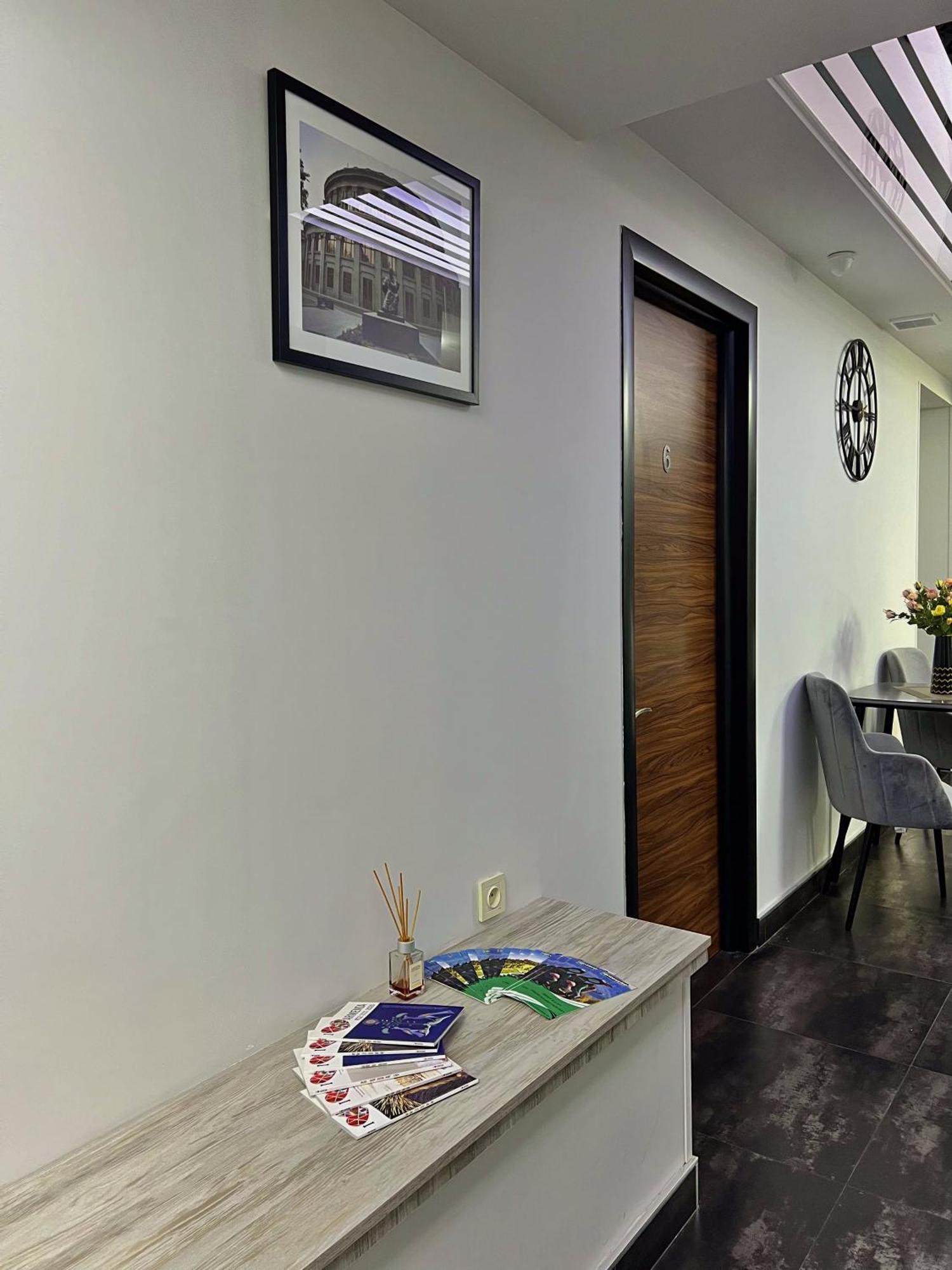 Mashtots Hotel Γιερεβάν Εξωτερικό φωτογραφία