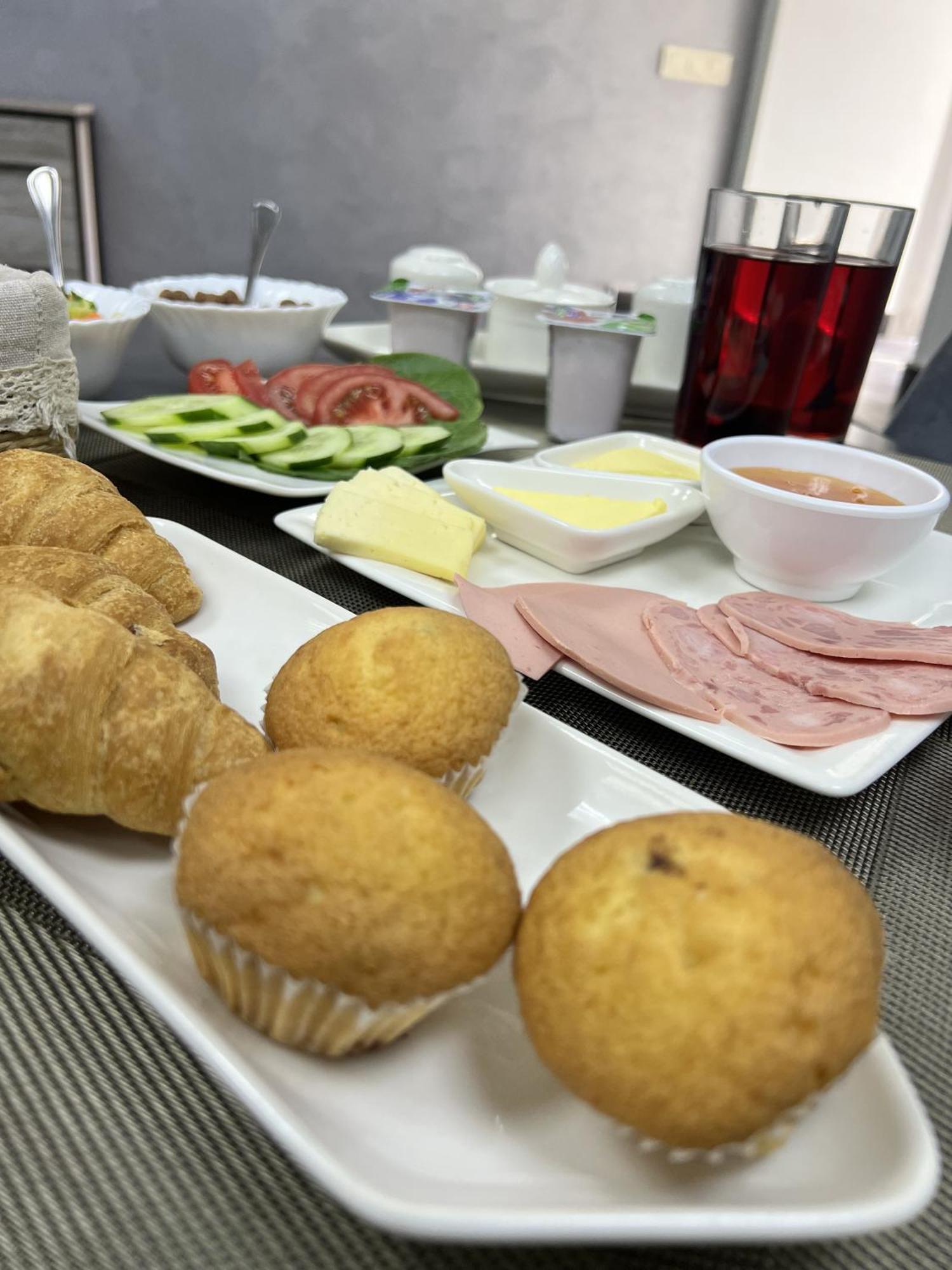 Mashtots Hotel Γιερεβάν Εξωτερικό φωτογραφία