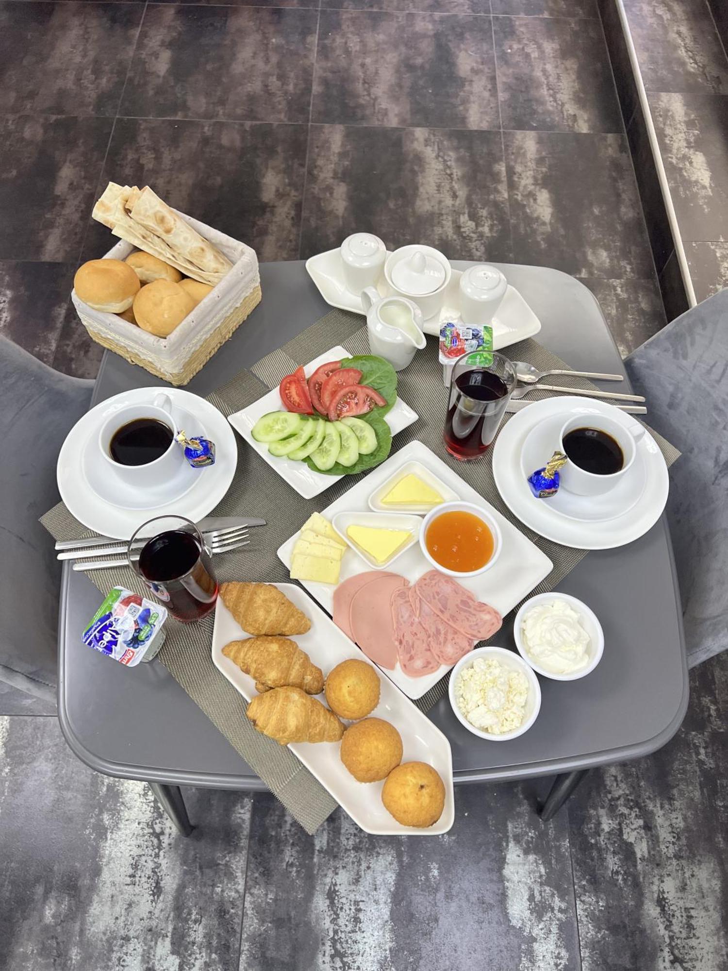 Mashtots Hotel Γιερεβάν Εξωτερικό φωτογραφία